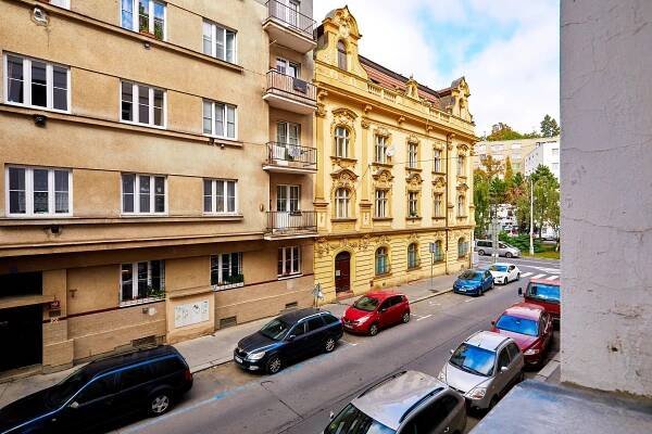 Prodej nemovitosti Praha - Košíře - Nový designový byt 2+kk, 48 m2