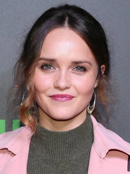 Rebecca Breeds - Actress