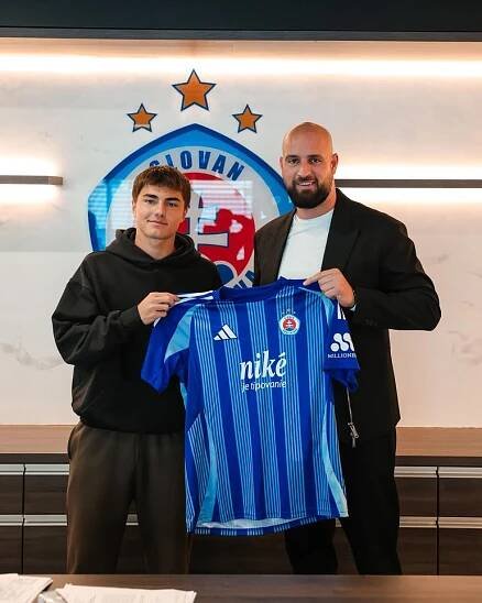 Maxim Mateáš podpísal zmluvu s ŠK Slovan Bratislava / Niké liga