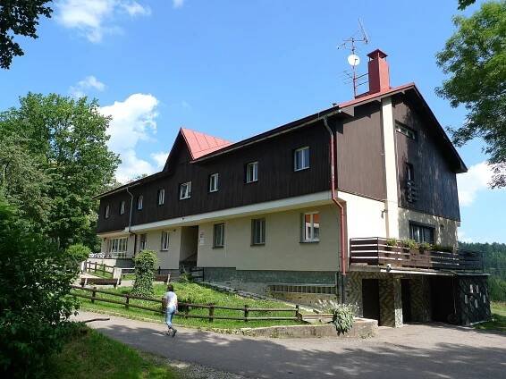Janské Lázně - ubytování, pobyty, počasí, info, wellness, procedury, prameny