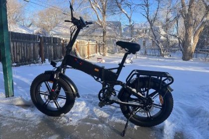 Engwe Engine Pro Review: This Hefty Yet Zippy E-Bike Punches Above Its Price Tag