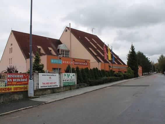Město Benešov chce koupit hotel Benicu u Konopiště