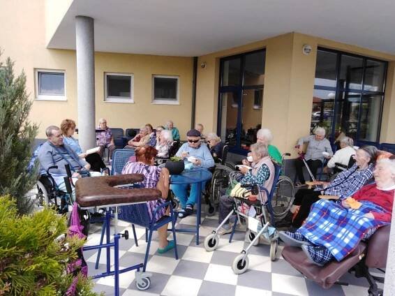Měsíc červen v našem zařízení - Domovy na Třešňovce