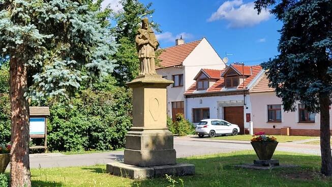 Fotografie - Socha sv. Jana Nepomuckého Socha, Kostelany nad Moravou, Česko - 05.07.2024