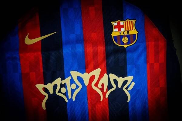 Spotify and FC Barcelona Celebrate ROSALÍA’s ‘MOTOMAMI’ With a Special Shirt and In-App Fan Experience — Spotify