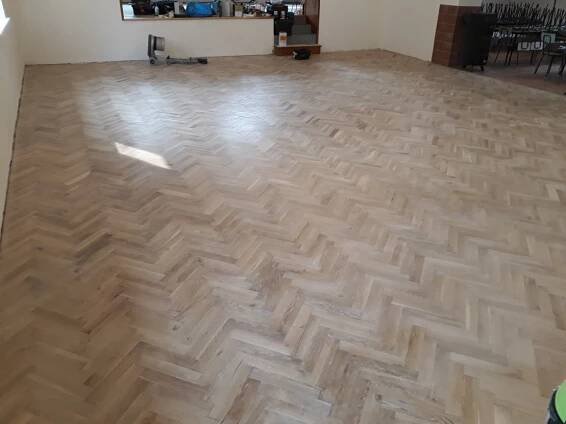 RENOVACE PARKET KULTURNÍ DŮM | RENOVACE PARKET PRAHA
