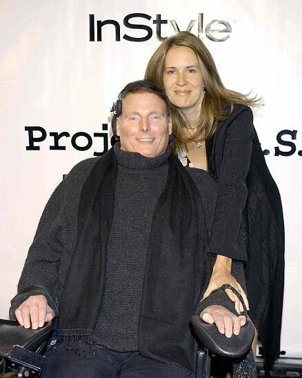 Christopher Reeve and wife Dana Reeve at the 2002 Tomorrow Is Tonight Gala by Project A.L.S. in NYC.
