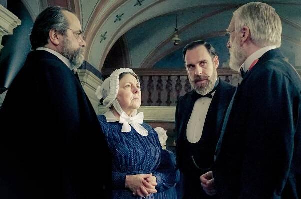 Charité - Kaiserwetter - Z filmu - Matthias Brenner, Ramona Kunze-Libnow, Thomas Loibl, Ernst Stötzner