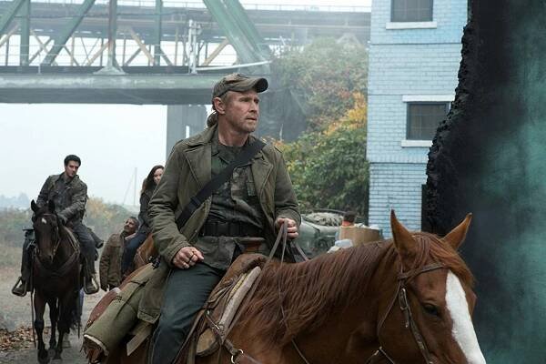 Falling Skies - Search and Recover - Z filmu - Will Patton