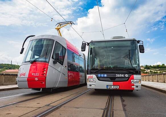 Praha a Středočeský kraj sjednotí vizuální podobu integrované dopravy PID