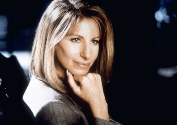 PRINCE OF TIDES, director Barbra Streisand, on set, 1991