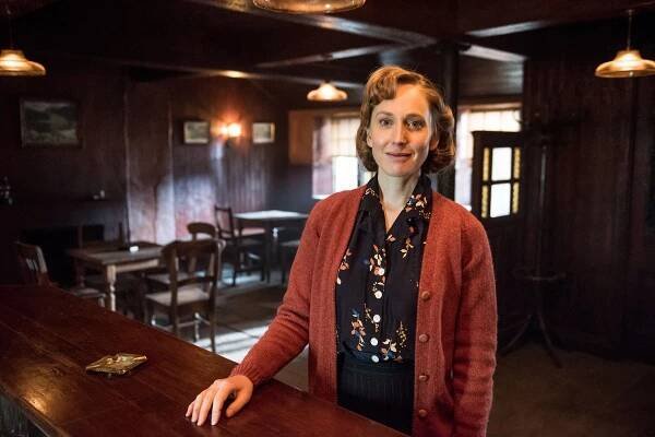 My Mother and Other Strangers - Promo - Hattie Morahan