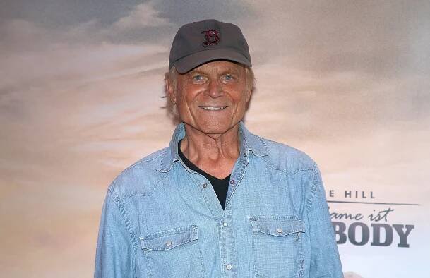 Sláva díky zlomenině. Terence Hill dosáhl na nejslavnější role náhodou