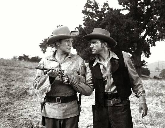 The Gun That Won the West - Z filmu - Dennis Morgan, Richard Denning