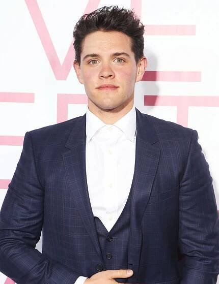 ‘Riverdale’ Cast’s Dating History: Cole, Lili, Camila, More