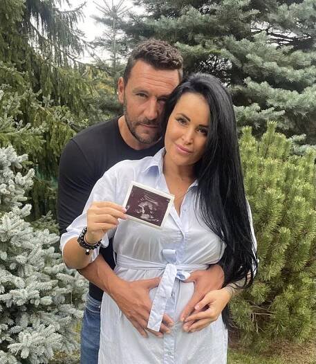 FOTO: Michal Janotka se stal otcem. – stránka 10