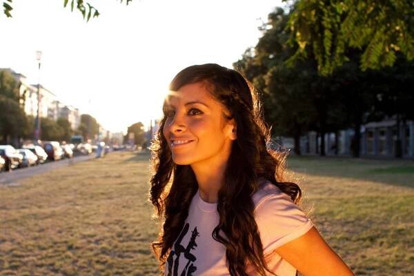 Collien Monica Fernandes - CRUSH agency — Agentur für Schauspiel — BerlinCRUSH agency — Agentur für Schauspiel — Berlin