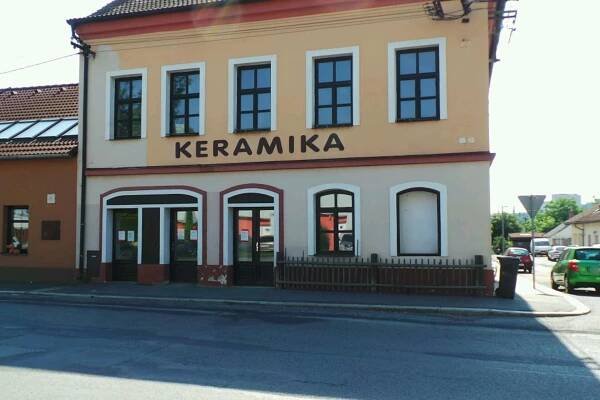 Adamovi umělečtí hrnčíři z Plzně, s.r.o.