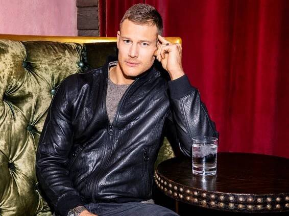 Tom Hopper's Arms Have Their Own Instagram Account