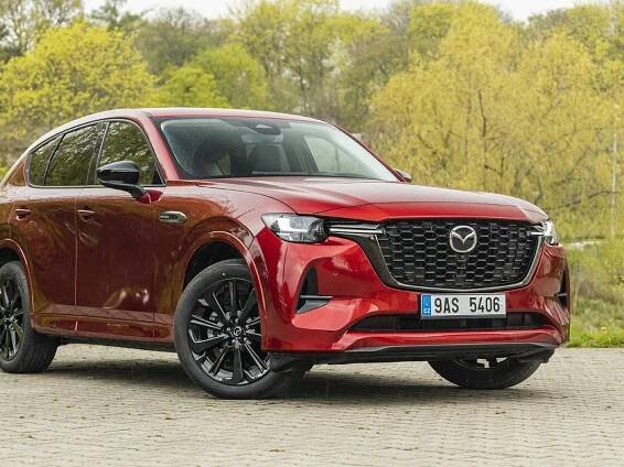 Mazda CX-60 se dočkala upraveného podvozku. Konečně bude komfortnější