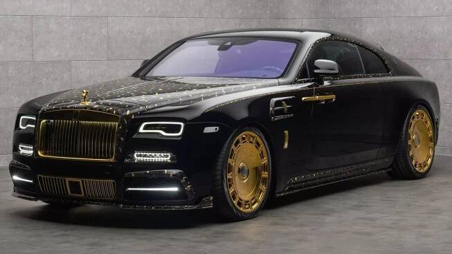 Auto pro Michala Davida: Mansory se překonalo a připravilo kolotočářský Rolls-Royce plný zlata