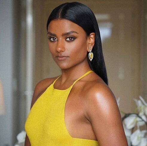 Simone Ashley Wiki, Biography, Netflix, Series, Physical Appearance