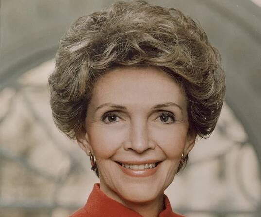 Nancy Reagan Biography - Facts, Childhood, Family & Achievements of Former First Lady