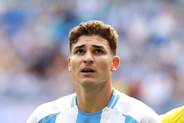 Julian Alvarez completes €95m Atletico Madrid transfer from Manchester City