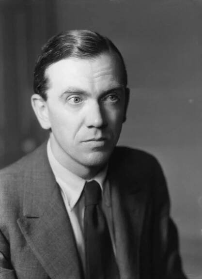 Graham Greene foto