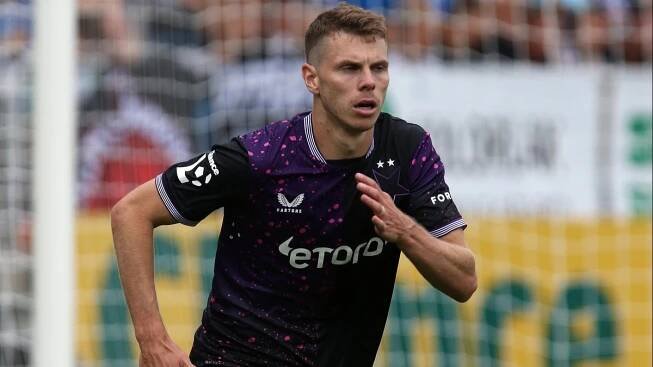 Evropské utkání, hlásí po remíze Douděra. Při oslavě gólu se rozplynul