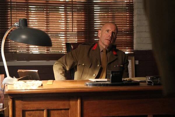 X-company - Kolaboranti - Z filmu - Hugh Dillon