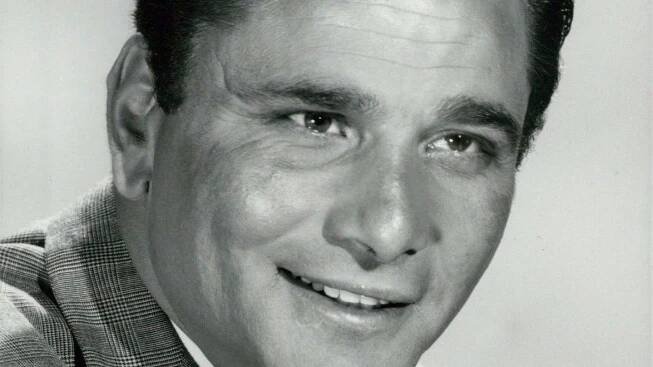 Peter Falk už bude navždy v naší paměti jako poručík Columbo
