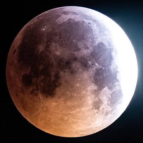 Pozorování úplného zatmění Měsíce 21. ledna 2019 - Hvězdárna a planetárium Uherský Brod