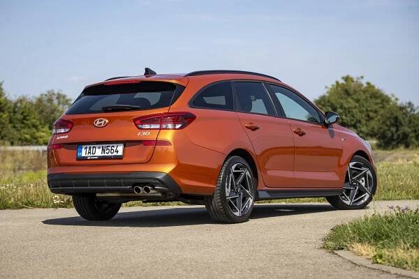 Test Hyundai i30 Kombi: Staromódní auto pro moderní časy