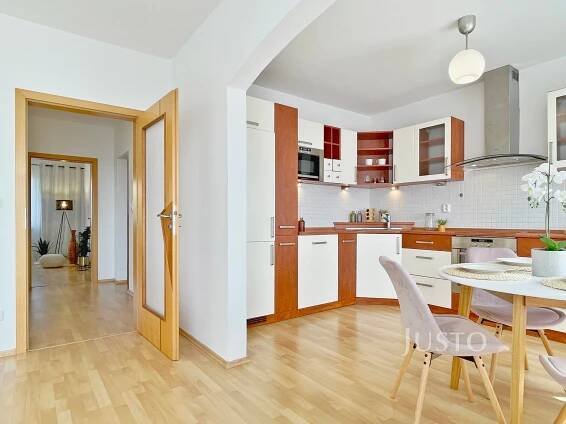 Prodej bytu 4+kk, 78 m², Praha, ulice Markupova, okres Praha - STŘEDOČESKÉREALITY.cz inzerce realit