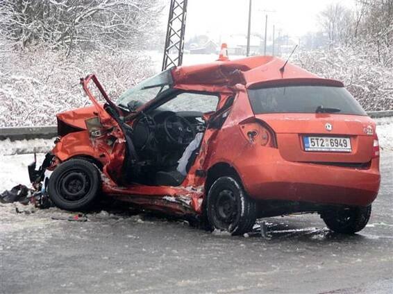 V Loukách se stala tragická dopravní nehoda