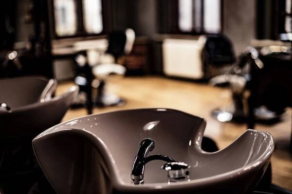 Barber Shop Rudná u Prahy | Barber's wife