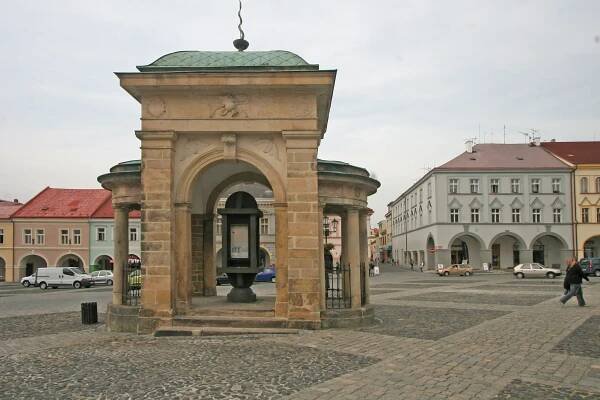 Korunovační kašna (Jičín)