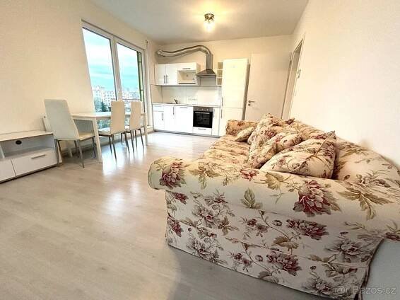 Pronájem bytu 2+kk Praha 10 • Sreality.cz