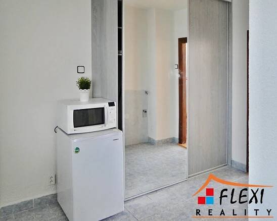 Pronájem bytu 1+1, 36m² s balkonem v historickém centru města Ostravy,ul. Nádražní | FLEXI REALITY s.r.o.