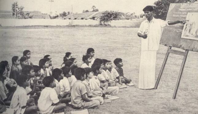 File:Catechism-Madras Presidency Village.jpg - Wikimedia Commons