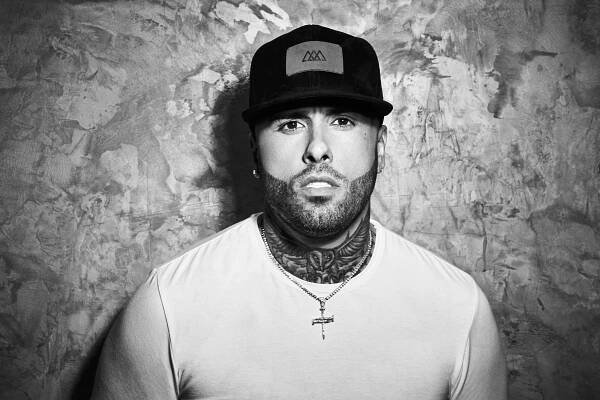 Pressikuvat - Sony Music - sonymusic.fi
