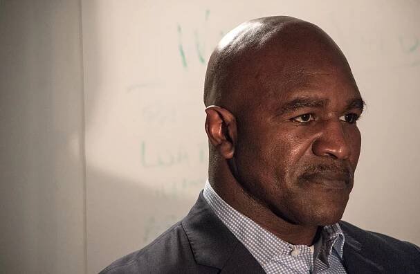 Bývalý světový šampion těžké váhy Evander Holyfield | iROZHLAS - spolehlivé zprávy