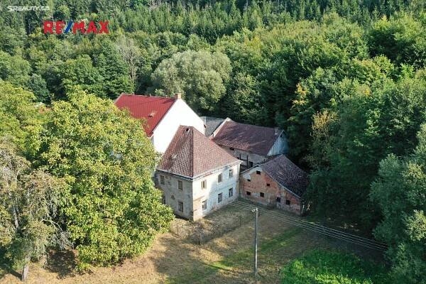 Prodej  chalupy 925 m², pozemek 30 937 m², Chvalkovice - Malá Bukovina, okres Náchod