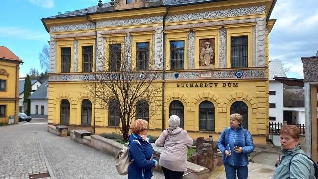 SONS ČR - Nová Paka - Suchardův dům, Klenotnice drahých kamenů 