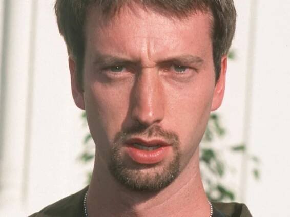Tom Green at the 6th Annual Blockbuster Entertainment Awards in Los Angeles in 2000.