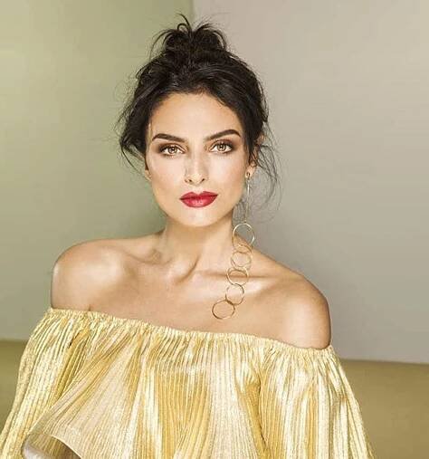 Aislinn Derbez - Telenovely.net ... vše o telenovelách na jednom místě