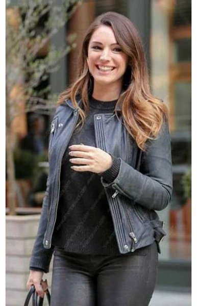 Kelly Brook Black Leather Jacket
