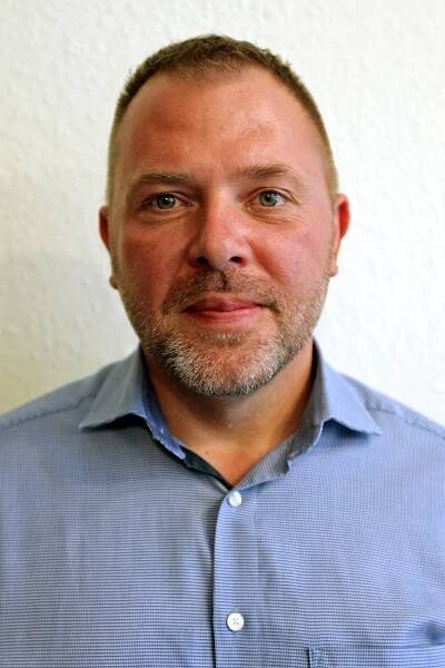 Dr. Péter Tóth