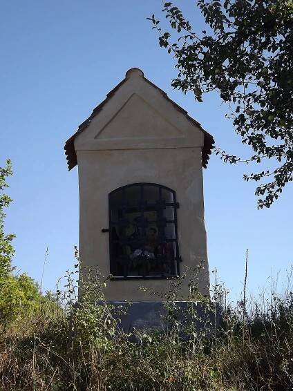 Soubor:Doubravice, Haladova kaplička.JPG – Wikipedie